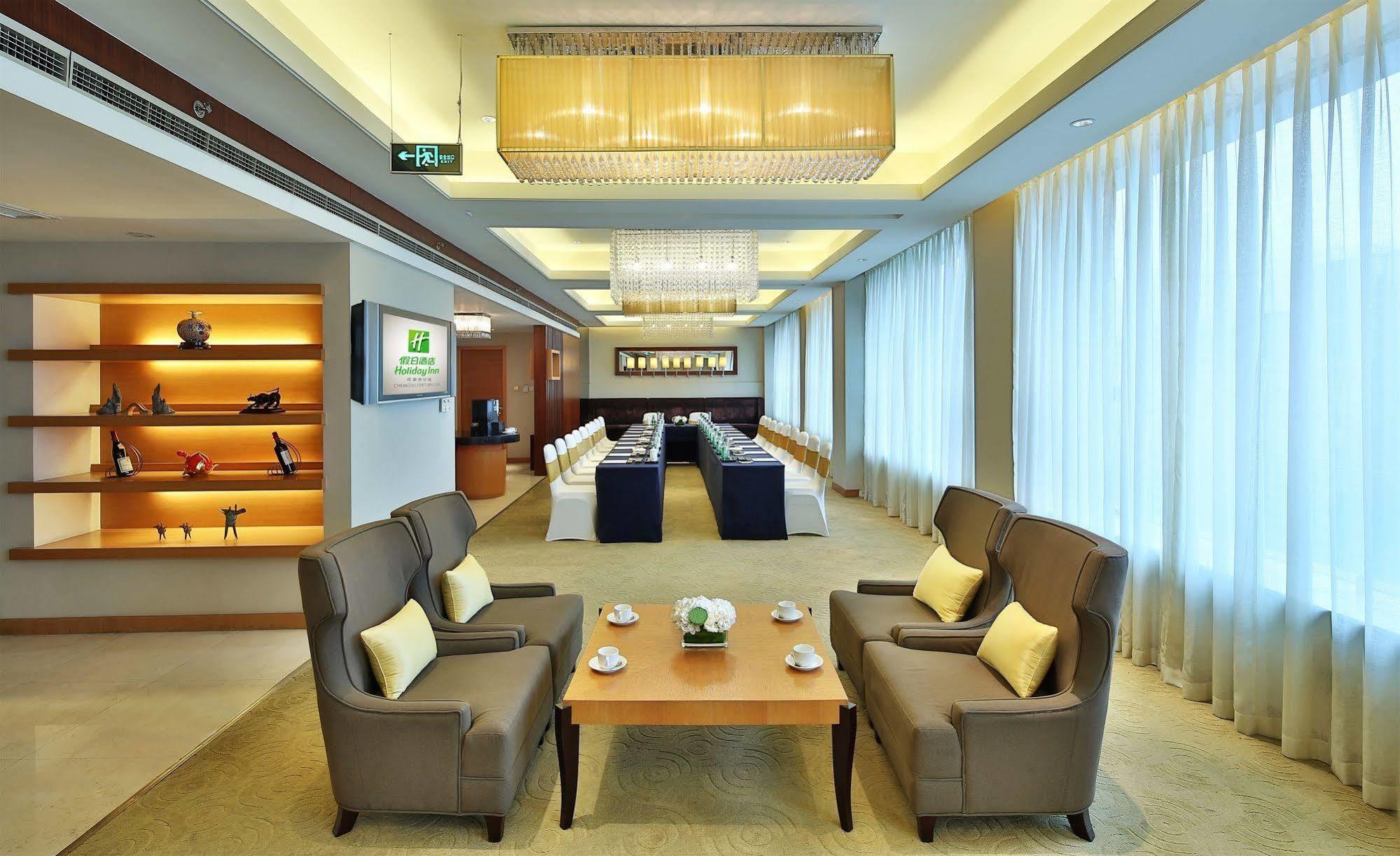 Holiday Inn Chengdu Century City - East, An Ihg Hotel Exterior foto
